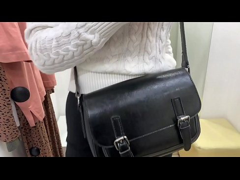 ❤️ په فټینګ خونه کې د ډیلډو سره د ځوان کتیا فیرال بیري عامه مشت زنی ❤️  په فحش ps.pornado-co.ru