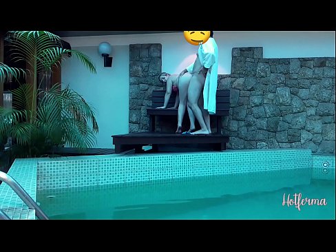 ❤️ مالک حوض ته نوکرۍ ته بلنه ورکړه، مګر د ګرمۍ مقاومت نشو کولی ❤️  په فحش ps.pornado-co.ru